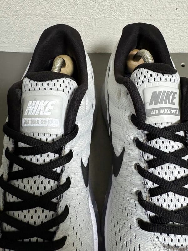 Nike Air Max 2017 White Black 27cm Excellent Condition