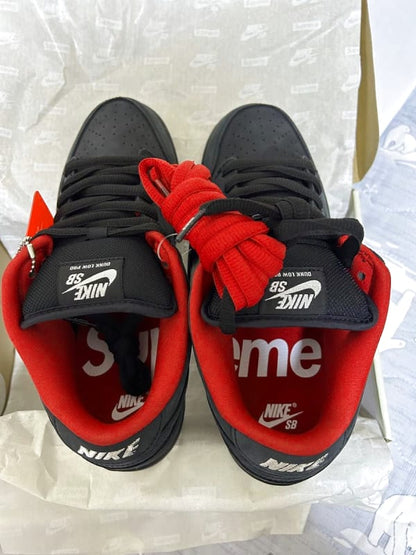 Supreme × Nike SB Dunk Low Black Size 26.5