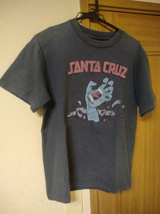 Santa Cruz T-Shirt Size M Fade