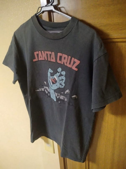 Santa Cruz T-Shirt Size M Fade