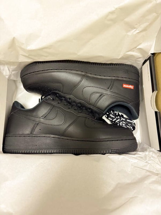 Nike Air Force 1 Low Supreme Black