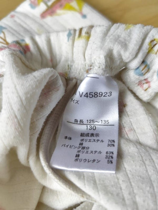 Apre Le Cool Long Sleeve Pajamas 130cm Merry-Go-Round Pattern Used