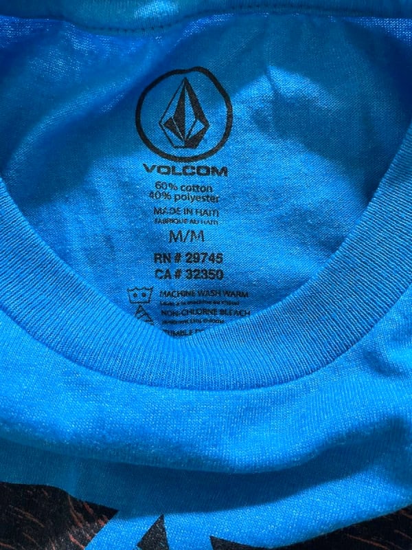 Volcom T-Shirt Size M