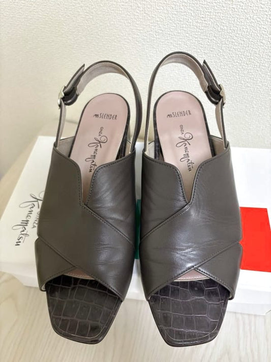 Ginza Kanematsu Brown Square Toe Sandals