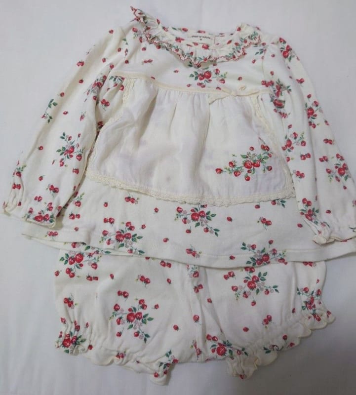 Sense of Wonder Strawberry Apron Set 90