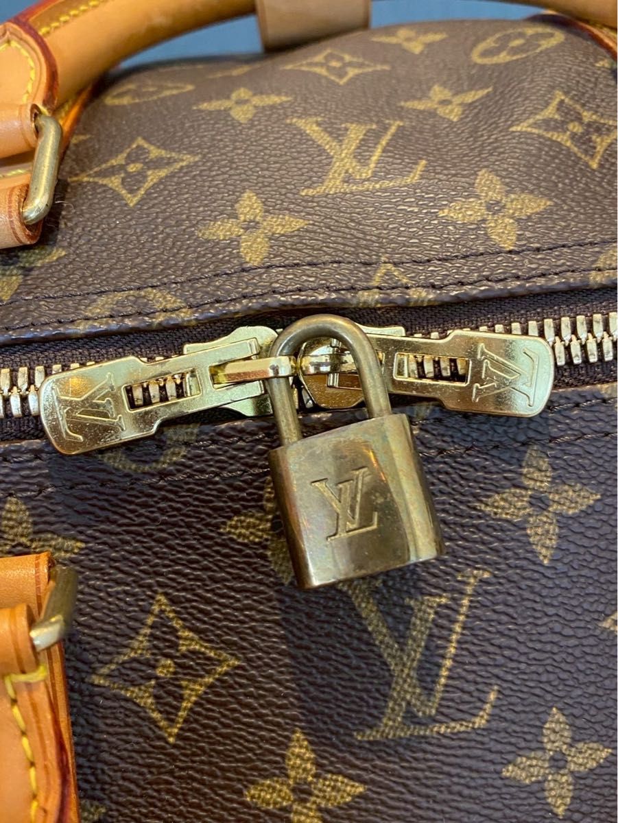Louis Vuitton Keepall 55 Boston Bag