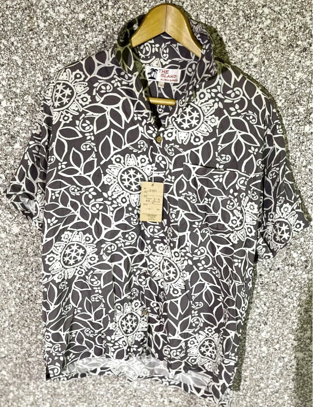 The Island Aloha Shirts New Aloha Shirt M